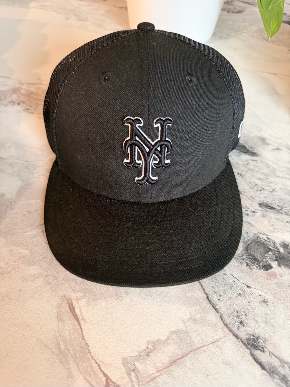 New York Mets Black Snapback Hat